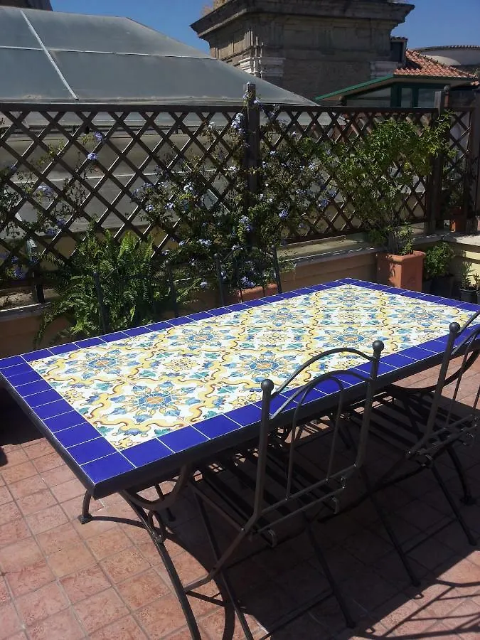 A Wonderful Penthouse In Naples Lejlighed